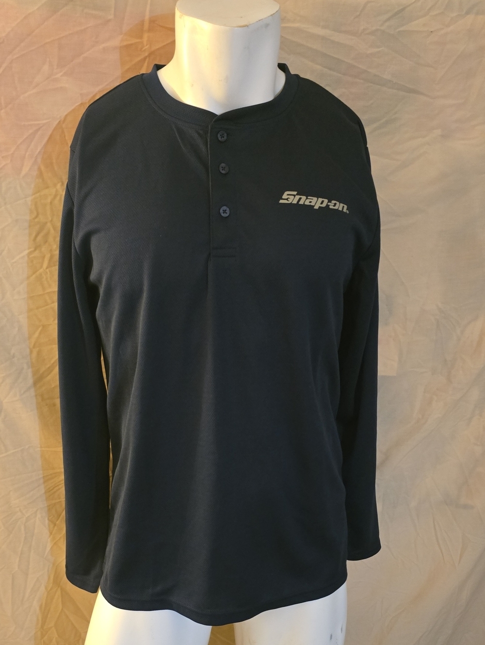 Snap-On Brand Long Sleeve Henley Shirt in Dark Blue with Logo Size Large